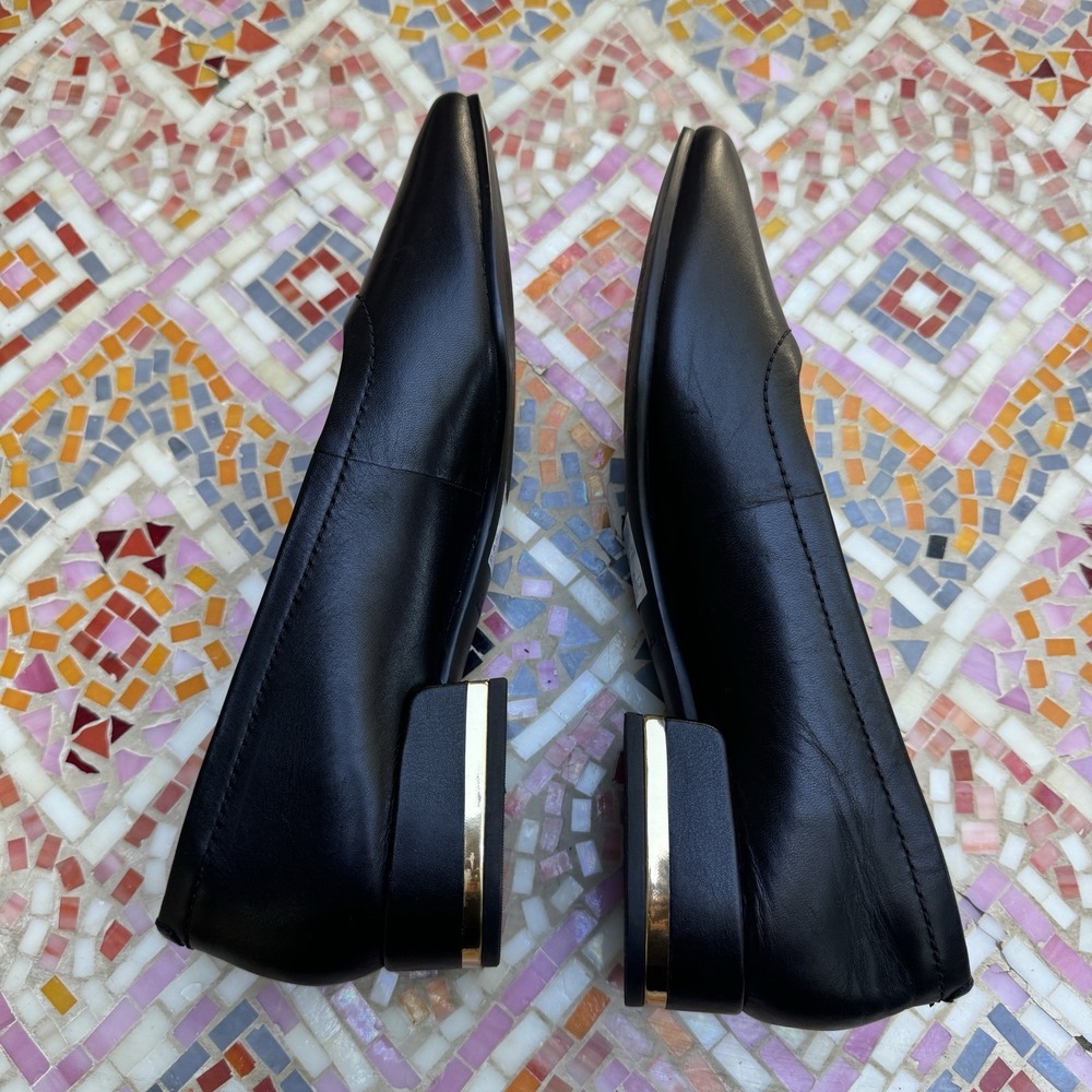 New Clarks Court Shoes SEREN30‎ Women's Size 8.5 US Black Gold Flats Leather